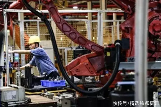 “线报”(线报汇总 篇一百：广发活动太给力，叠加6个活动，消费一次返校短信响不停火影忍者中13位被抓住过的女忍者：静音感到绝望，静香遇上变态)