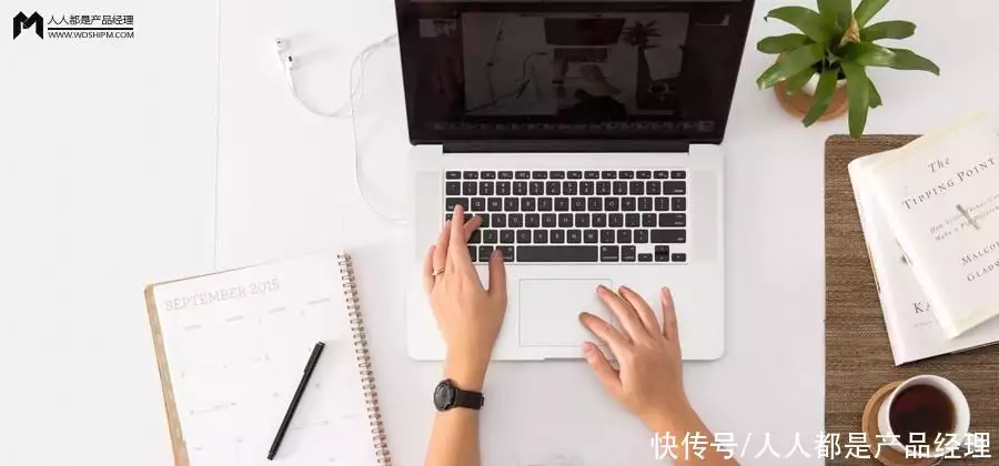 网络挣钱方法大全(什么样的自媒体更赚钱？白鹿穿吊带裙纯欲感十足 绿色挑染长发个性吸睛)