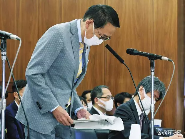 新闻头条官方下载(声称只有盖章执行死刑时才会上新闻头条，日本法相撤回发言并道歉李玟轻生：抑郁症只是表象，重大的负性生活事件才是根本)